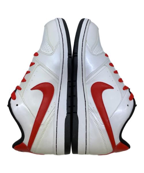 NIKE（ナイキ）NIKE (ナイキ) スニーカー ホワイト×レッド サイズ:25cmの古着・服飾アイテム