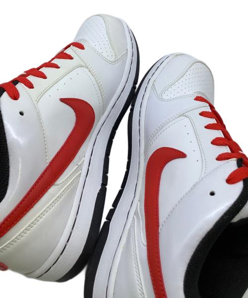 NIKE（ナイキ）NIKE (ナイキ) スニーカー ホワイト×レッド サイズ:25cmの古着・服飾アイテム