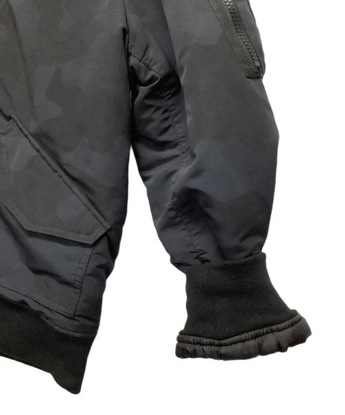 AVIREX（アヴィレックス）AVIREX (アヴィレックス) ダウンジャケット ネイビー サイズ:Lサイズの古着・服飾アイテム