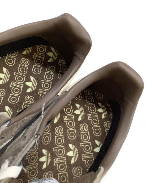 adidas（アディダス）adidas (アディダス) スニーカー ブラウン サイズ:23.5cmの古着・服飾アイテム