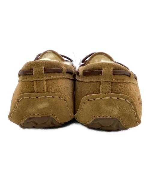 UGG（アグ）UGG (アグ) モカシンシューズ ブラウン サイズ:25cm 未使用品の古着・服飾アイテム