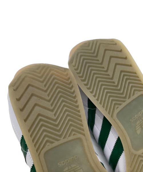 adidas（アディダス）adidas (アディダス) ローカットスニーカー ホワイト×グリーン サイズ:27.5cmの古着・服飾アイテム