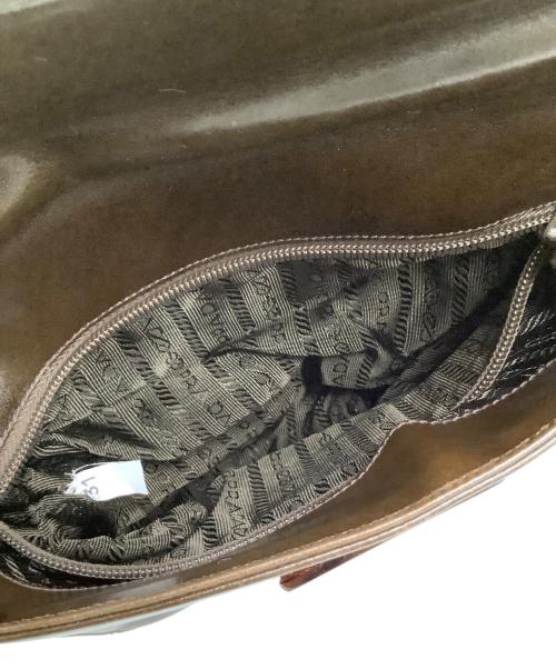 PRADA（プラダ）PRADA (プラダ) ショルダーバッグ ブラウンの古着・服飾アイテム