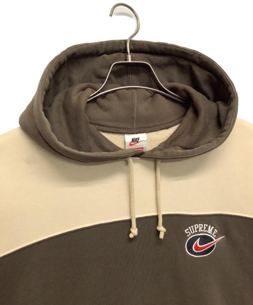 SUPREME（シュプリーム）SUPREME (シュプリーム) NIKE (ナイキ) パーカー ベージュ×ブラウン サイズ:Lの古着・服飾アイテム