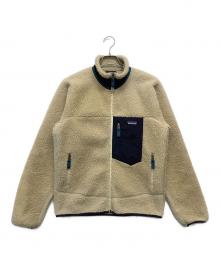 Patagonia（パタゴニア）の古着「クラシックレトロXジャケット」｜アイボリー×ネイビー