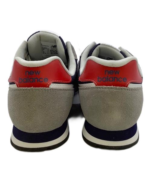 NEW BALANCE（ニューバランス）NEW BALANCE (ニューバランス) ローカットスニーカー グレー×ネイビー×レッド サイズ:US 9.5 未使用品の古着・服飾アイテム