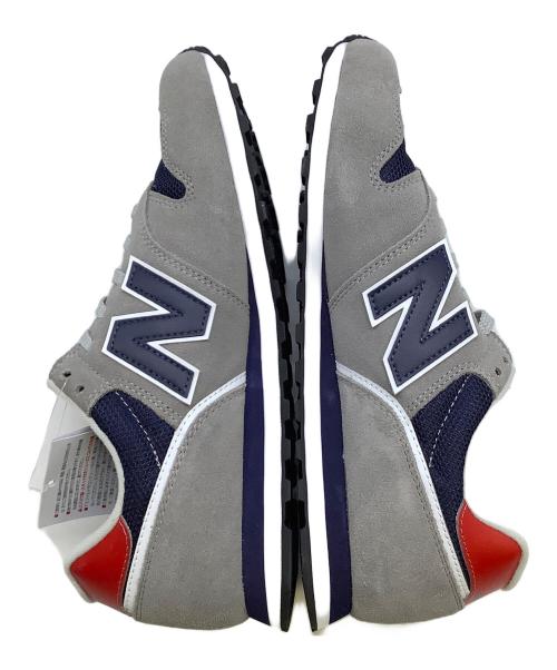 NEW BALANCE（ニューバランス）NEW BALANCE (ニューバランス) ローカットスニーカー グレー×ネイビー×レッド サイズ:US 9.5 未使用品の古着・服飾アイテム