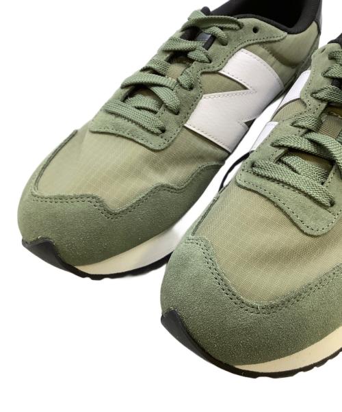 NEW BALANCE（ニューバランス）NEW BALANCE (ニューバランス) ローカットスニーカー カーキ サイズ:US9.5 未使用品の古着・服飾アイテム
