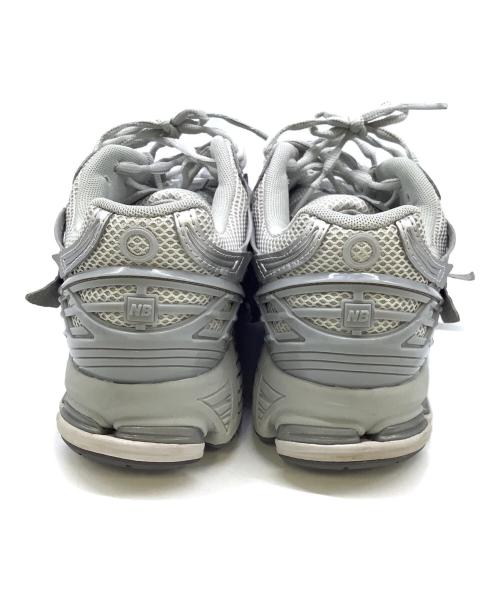 NEW BALANCE（ニューバランス）NEW BALANCE (ニューバランス) ローカットスニーカー シルバー サイズ:28の古着・服飾アイテム