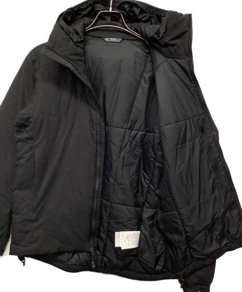 ARC'TERYX（アークテリクス）ARC'TERYX (アークテリクス) アトムARフーディ ブラック サイズ:XSの古着・服飾アイテム