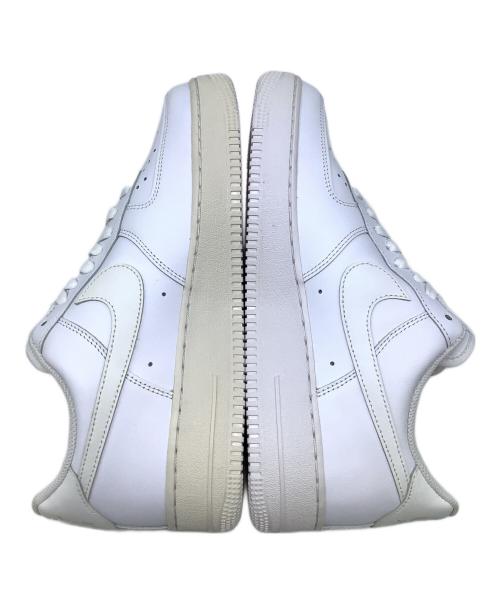 NIKE（ナイキ）NIKE (ナイキ) ローカットスニーカー ホワイト サイズ:27の古着・服飾アイテム