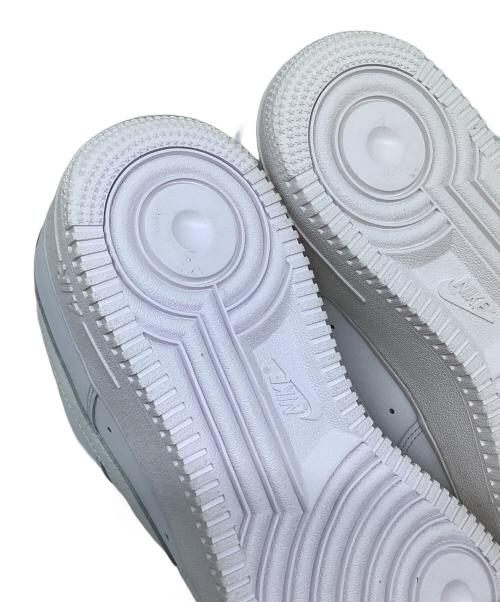 NIKE（ナイキ）NIKE (ナイキ) ローカットスニーカー ホワイト サイズ:27の古着・服飾アイテム