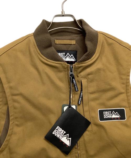 FIRST DOWN（ファーストダウン）FIRST DOWN (ファーストダウン) 難燃ダックベスト ブラウン サイズ:LARGE 未使用品の古着・服飾アイテム