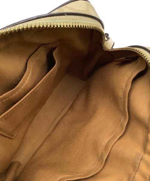 COACH（コーチ）COACH (コーチ) ショルダーバッグ アイボリーの古着・服飾アイテム