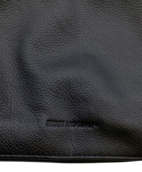 BROSKI and SUPPLY（ブロスキーアンドサプライ）BROSKI and SUPPLY (ブロスキーアンドサプライ) ボディーバッグ ブラックの古着・服飾アイテム