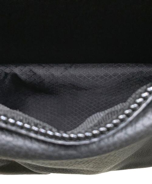 BROSKI and SUPPLY（ブロスキーアンドサプライ）BROSKI and SUPPLY (ブロスキーアンドサプライ) ボディーバッグ ブラックの古着・服飾アイテム