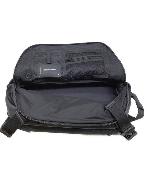 BROSKI and SUPPLY（ブロスキーアンドサプライ）BROSKI and SUPPLY (ブロスキーアンドサプライ) ボディーバッグ ブラックの古着・服飾アイテム