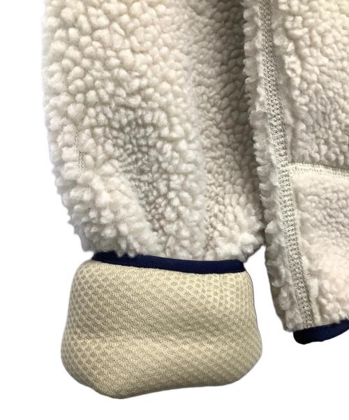 Patagonia（パタゴニア）Patagonia (パタゴニア) クラシック・レトロX・ジャケット ベージュ×ネイビー サイズ:Mの古着・服飾アイテム