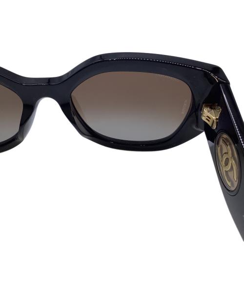 CHANEL（シャネル）CHANEL (シャネル) バタフライシェイプサングラス ブラック サイズ:55□20の古着・服飾アイテム