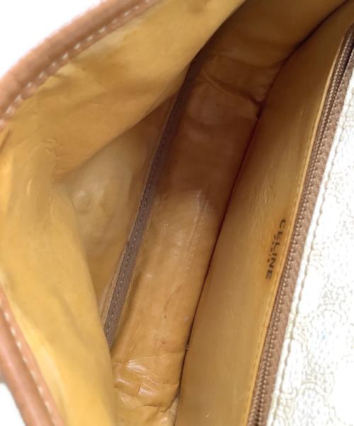 CELINE（セリーヌ）CELINE (セリーヌ) ショルダーバッグ アイボリーの古着・服飾アイテム