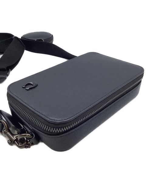 COACH（コーチ）COACH (コーチ) チャータースリムクロスボディ ブラックの古着・服飾アイテム