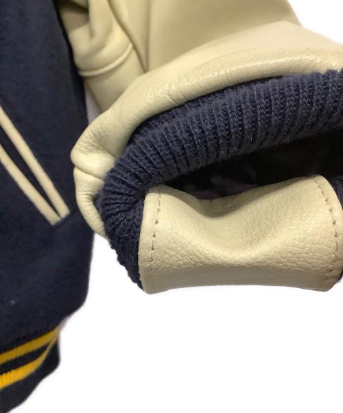 Golden Bear（ゴールデンベア）Golden Bear (ゴールデンベア) スタジャン ブラック×ベージュ サイズ:Sの古着・服飾アイテム