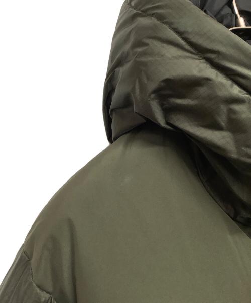 THE NORTH FACE（ザ ノース フェイス）THE NORTH FACE (ザ ノース フェイス) ダウンジャケット オリーブ サイズ:XL 未使用品の古着・服飾アイテム