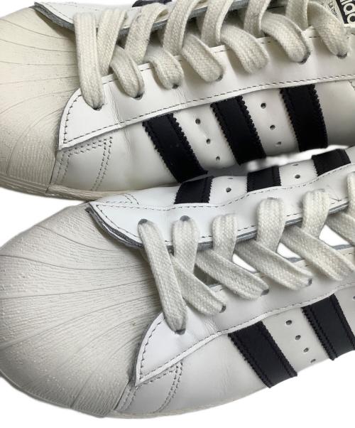 adidas（アディダス）adidas (アディダス) SUPERSTAR 82（スーパースター 82 ） ホワイト サイズ:27.5の古着・服飾アイテム