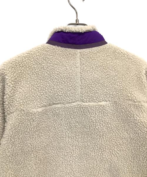 Patagonia（パタゴニア）Patagonia (パタゴニア) Kids Classic Retro X Jacketボアジャケット アイボリー×パープル サイズ:XL(キッズ)の古着・服飾アイテム