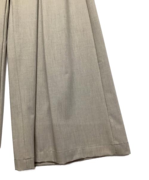 CITY TOKYO（シティートウキョウ）CITY TOKYO (シティートウキョウ) ベルトパンツ ベージュ サイズ:SIZE3 未使用品の古着・服飾アイテム