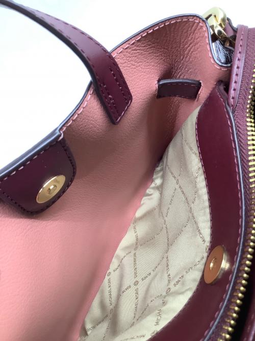 MICHAEL KORS（マイケル・コース）MICHAEL KORS (マイケル・コース) 2Wayバッグ　EMILIA SMALL SATCHEL ワインレッドの古着・服飾アイテム