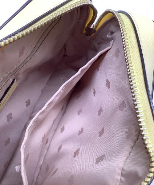 Kate Spade（ケイトスペード）Kate Spade (ケイトスペード) ショルダーバッグ クリームの古着・服飾アイテム