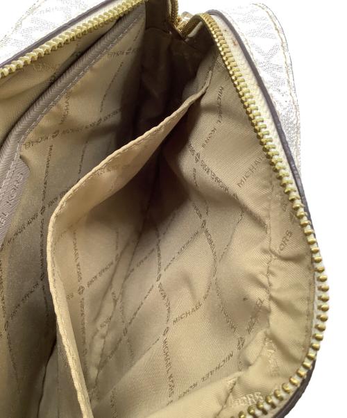 MICHAEL KORS（マイケル・コース）MICHAEL KORS (マイケル・コース) ショルダーバッグ ホワイト×グレーの古着・服飾アイテム