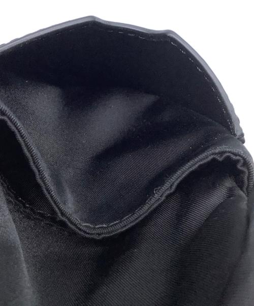 ami（アミ）ami (アミ) スマートフォンポーチショルダーバッグ ブラックの古着・服飾アイテム