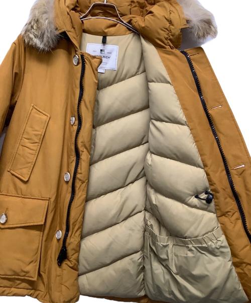 WOOLRICH（ウールリッチ）WOOLRICH (ウールリッチ) ダウンジャケット ライトブラウン サイズ:Sの古着・服飾アイテム