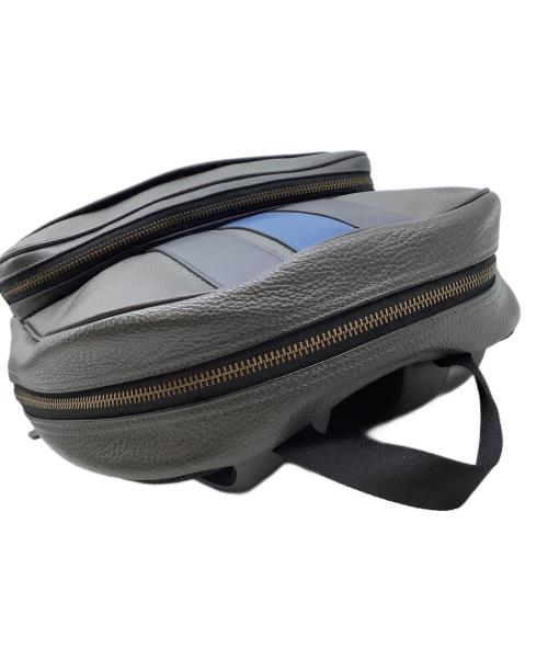 COACH（コーチ）COACH (コーチ) リュック グレー×ブルーの古着・服飾アイテム