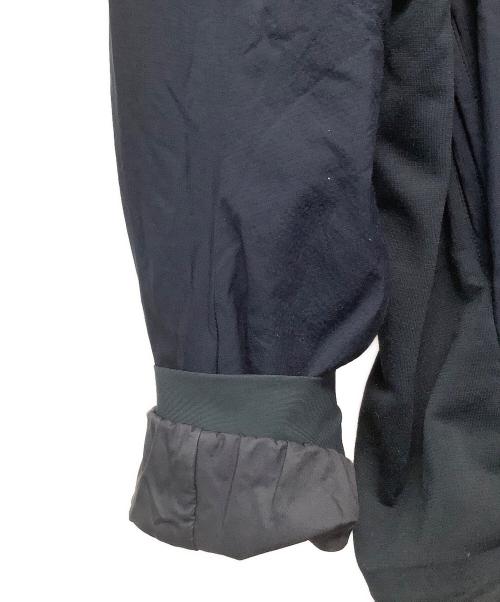 ARC'TERYX（アークテリクス）ARC'TERYX (アークテリクス) ナイロン パファージャケット　ATOM LT HOODY ネイビー サイズ:Sの古着・服飾アイテム