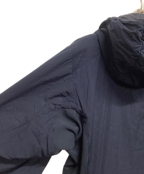 ARC'TERYX（アークテリクス）ARC'TERYX (アークテリクス) ナイロン パファージャケット　ATOM LT HOODY ネイビー サイズ:Sの古着・服飾アイテム