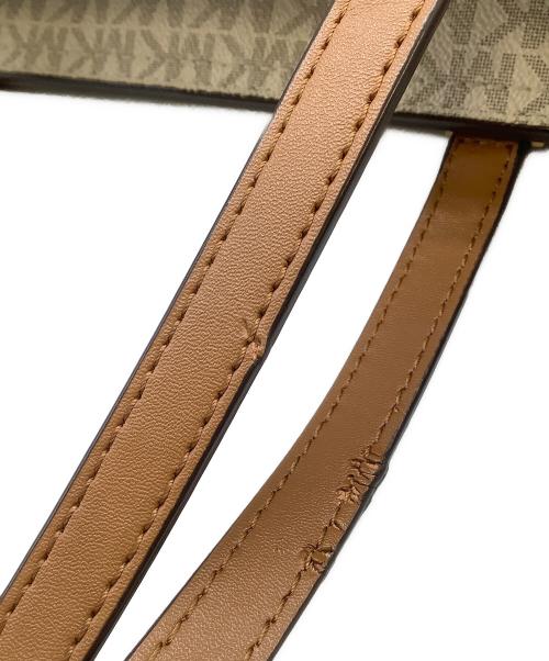 MICHAEL KORS（マイケル・コース）MICHAEL KORS (マイケル・コース) トートバッグ ホワイトの古着・服飾アイテム