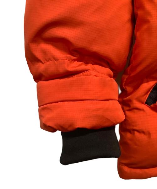 GUESS（ゲス）GUESS (ゲス) ダウンジャケット オレンジ サイズ:Mの古着・服飾アイテム