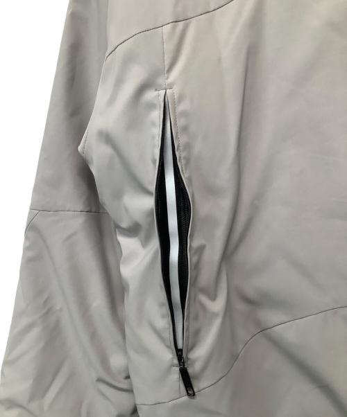 URU（ウル）URU (ウル) PADDING JACKET グレー サイズ:Mの古着・服飾アイテム