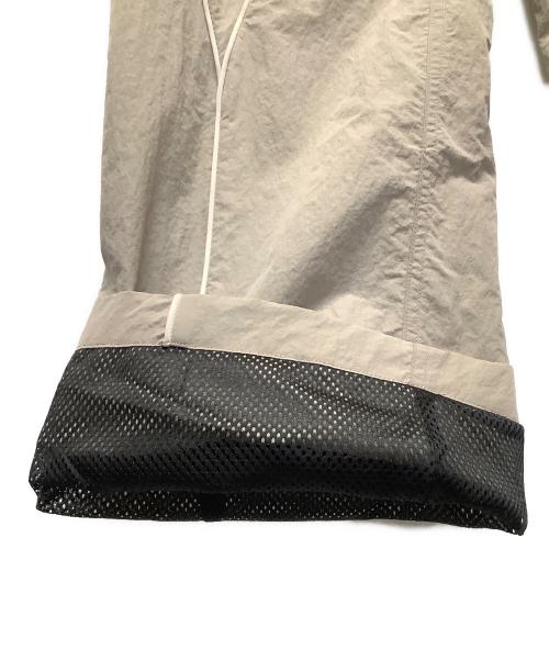 McQ Alexander McQueen（マックキュー アレキサンダーマックイーン）McQ Alexander McQueen (マックキュー アレキサンダーマックイーン) ナイロントラックパンツ グレー サイズ:Sの古着・服飾アイテム