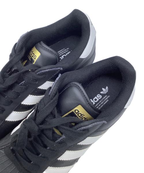 adidas（アディダス）adidas (アディダス) Superstar XLG ブラック サイズ:27の古着・服飾アイテム