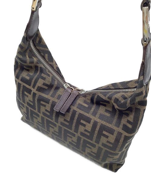 FENDI（フェンディ）FENDI (フェンディ) ワンショルダーバッグ　ズッカ ブラウンの古着・服飾アイテム