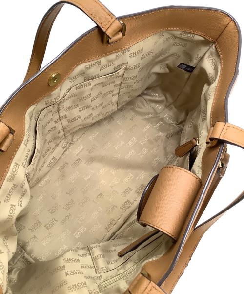MICHAEL KORS（マイケル・コース）MICHAEL KORS (マイケル・コース) トートバッグ ベージュ×ブラウンの古着・服飾アイテム