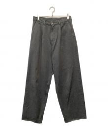 Graphpaper（グラフペーパー）の古着「COLORFAST DENIM TWO TUCK PANTS」｜グレー