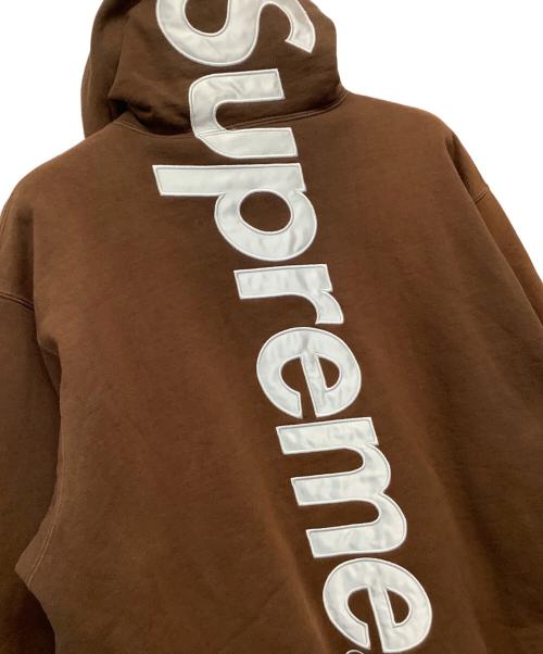 SUPREME（シュプリーム）Supreme (シュプリーム) satin applique hooded sweatshirt ブラウン サイズ:Mの古着・服飾アイテム
