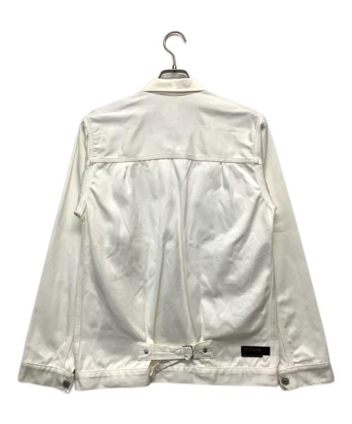 LEVI'S（リーバイス）LEVI'S (リーバイス) トラッカージャケット ホワイト サイズ:Mの古着・服飾アイテム