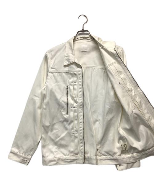 LEVI'S（リーバイス）LEVI'S (リーバイス) トラッカージャケット ホワイト サイズ:Mの古着・服飾アイテム