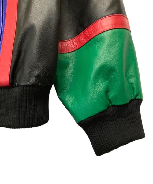 CROSS COLOURS（クロスカラーズ）CROSS COLOURS (クロスカラーズ) レザースタジャン ブラック×レッド サイズ:XLの古着・服飾アイテム